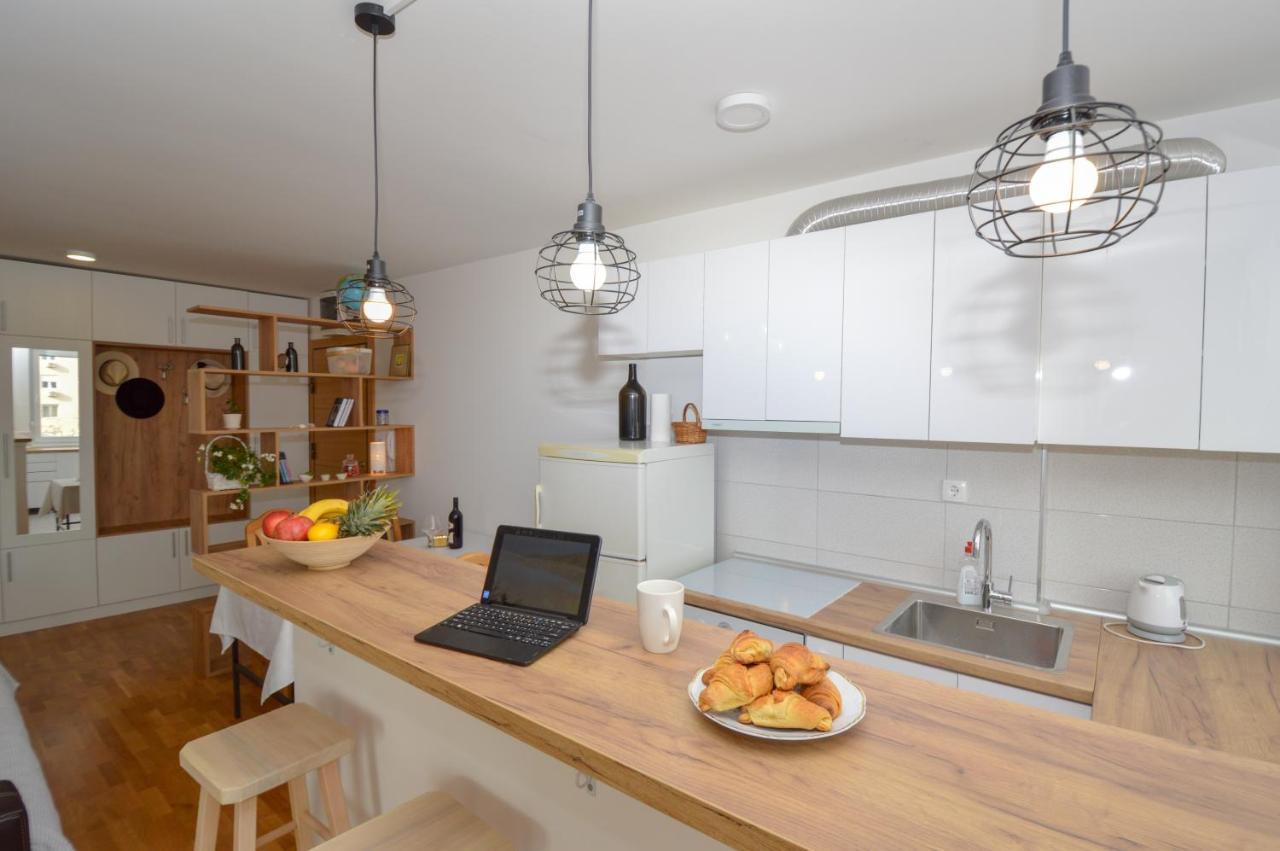 Shine24 - Spacious And Bright Apartment - New 诺威萨 外观 照片