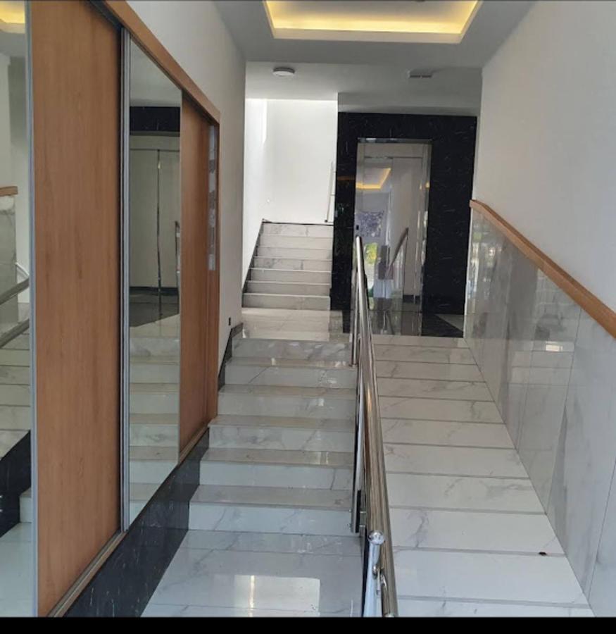 Shine24 - Spacious And Bright Apartment - New 诺威萨 外观 照片